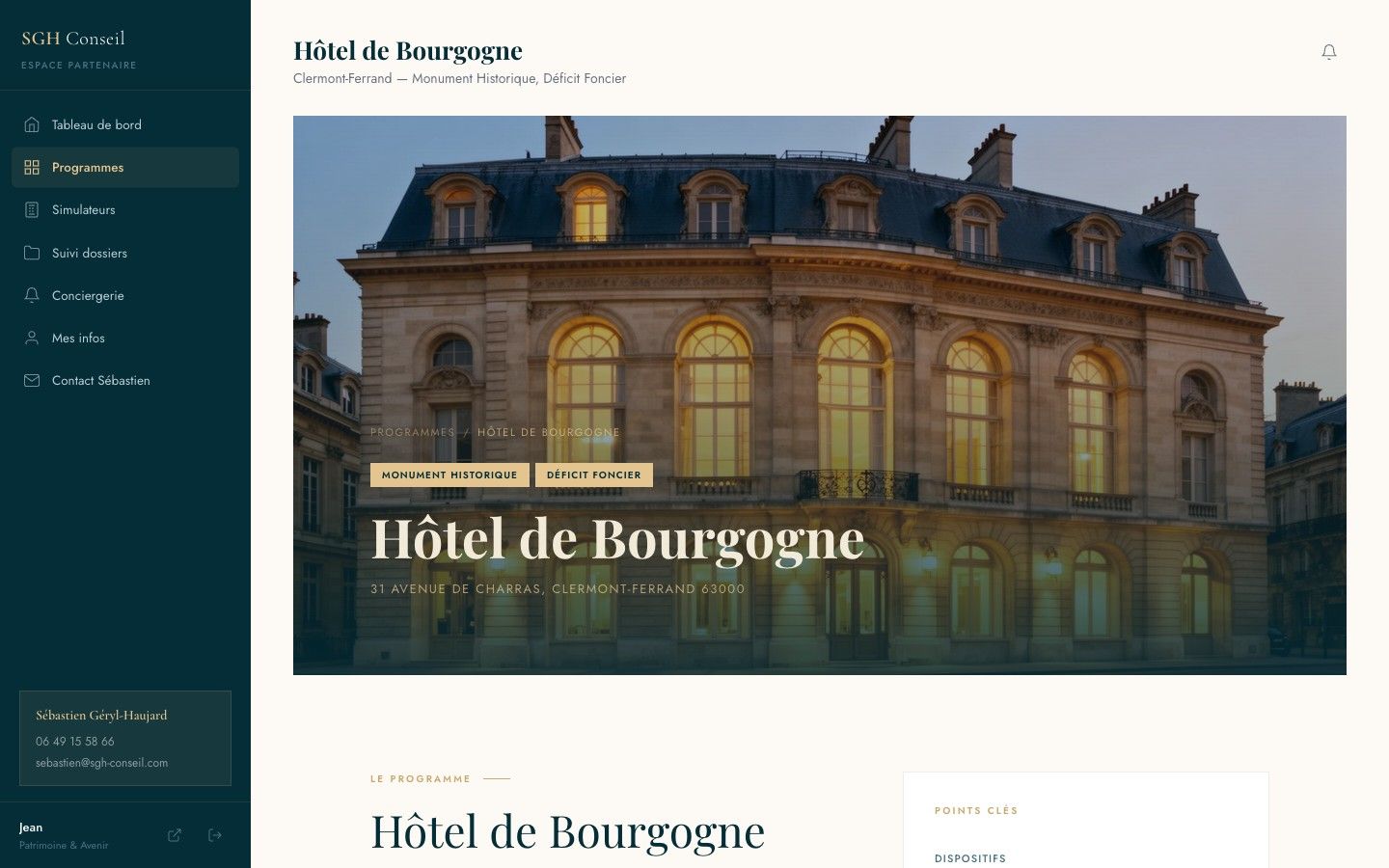 Fiche programme Hôtel de Bourgogne, vue partenaire avec hero et badges dispositifs